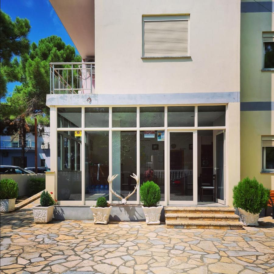 Velipojë Hotel Gonaj מראה חיצוני תמונה
